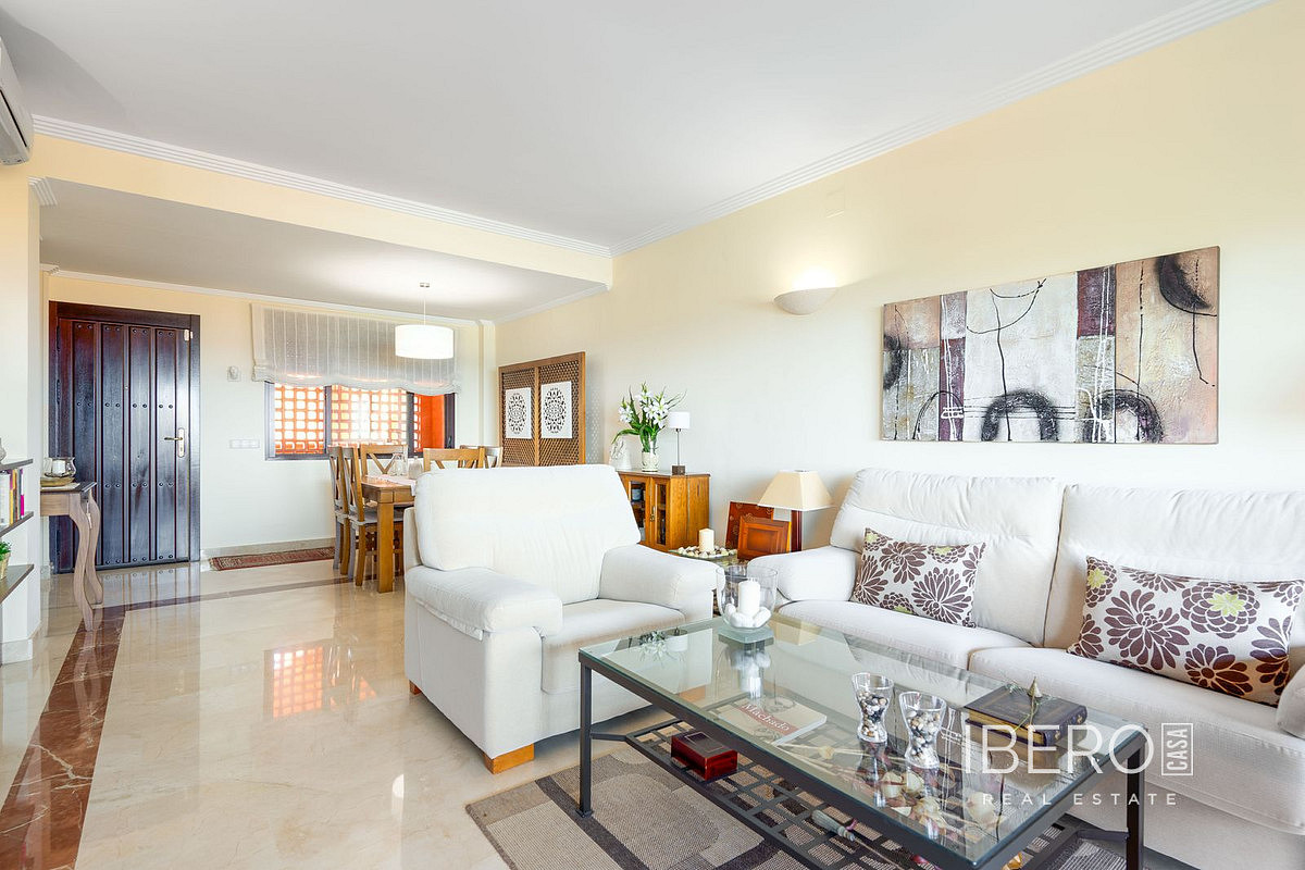 Piso 4+kk – Estepona, Urbanización Altos de Guadalobon, Urbanización Puerto Estepona (Seghers) - Más