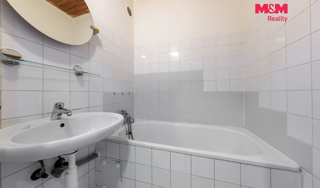 Prodej bytu 2+1 56 m², Karlovy Vary – náhled fotky 6