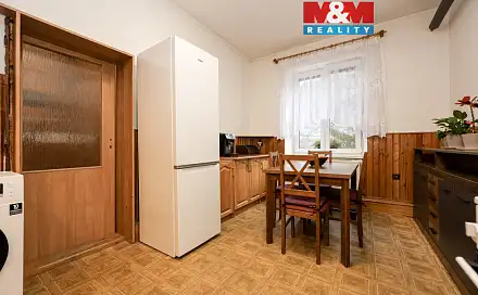 Prodej bytu 2+1 60 m², Školní, Hanušovice, okres Šumperk