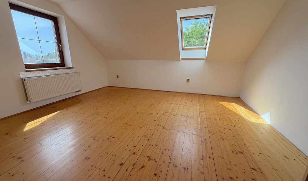Prodej domu 184 m² s pozemkem 1 865 m², Tršice – náhled fotky 22