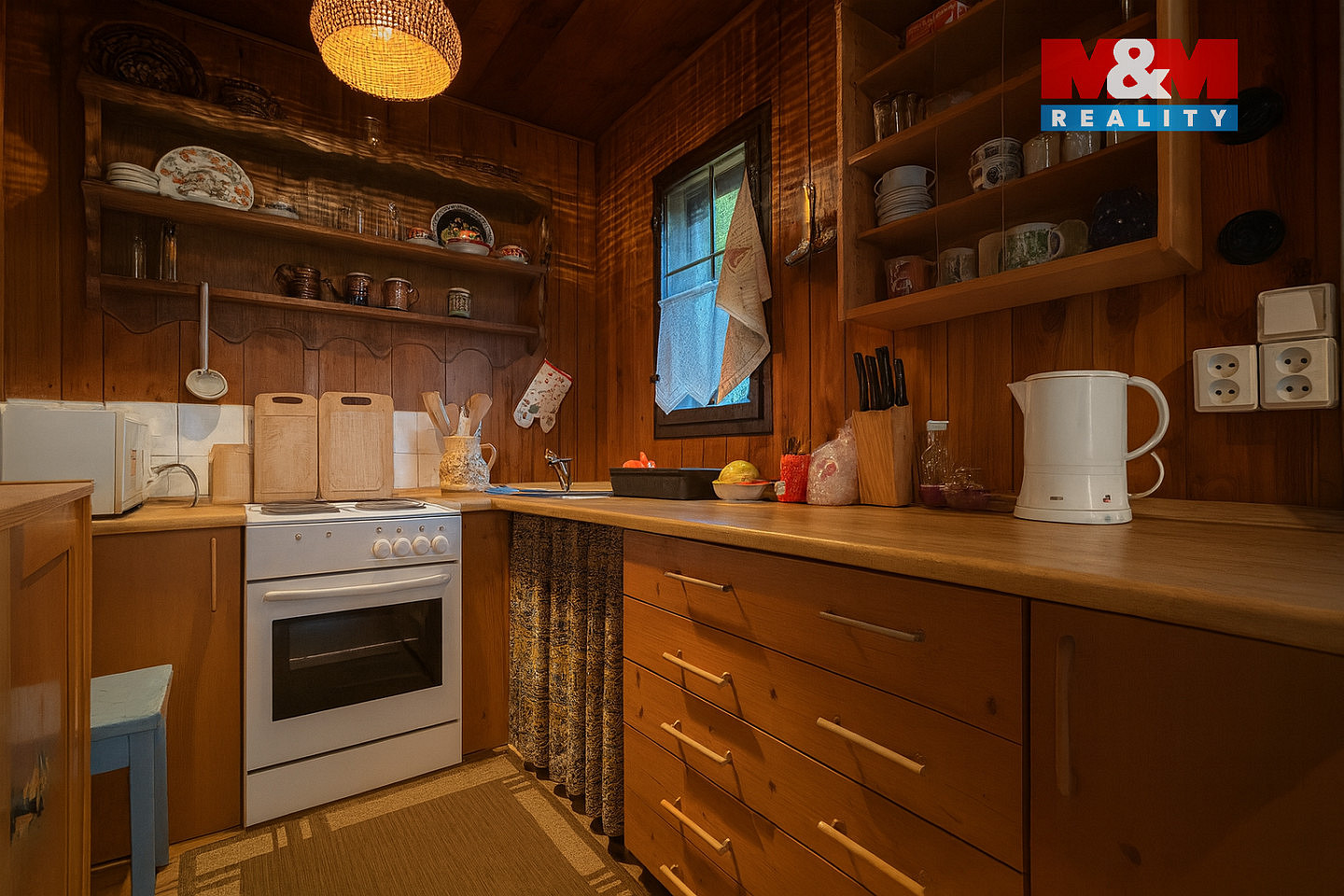Prodej chaty/chalupy 75 m² s pozemkem 1 m² – fotografie 4