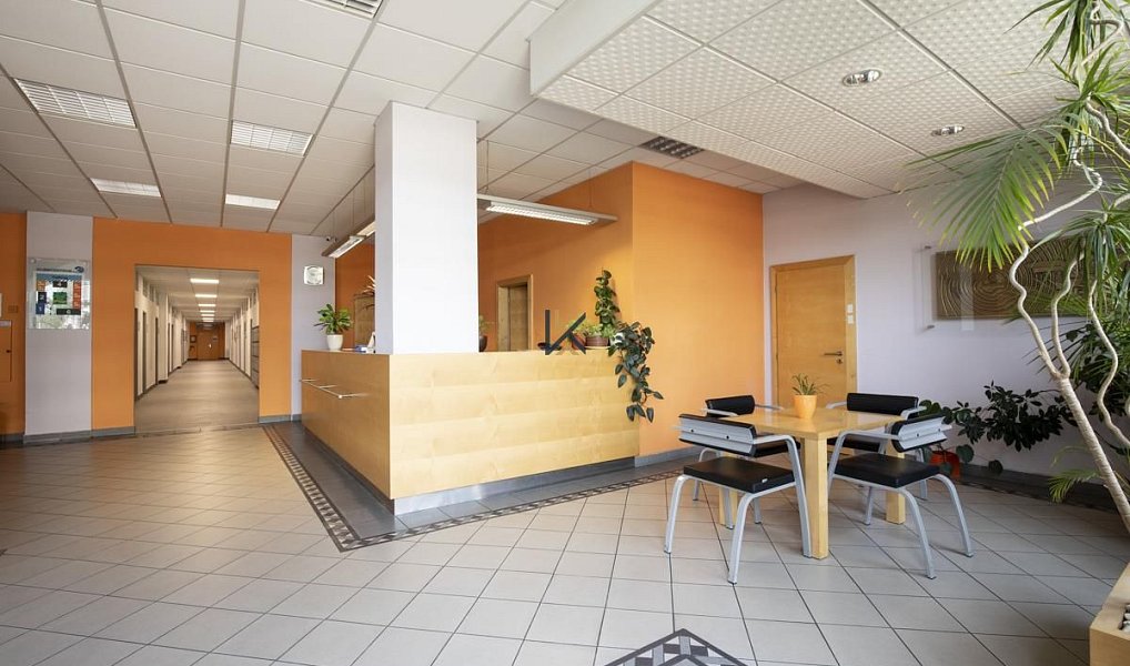 Pronájem kanceláře 75 m², Praha – náhled fotky 2