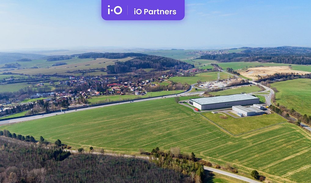 Pronájem skladovacích prostor 4 424 m², Ostředek – náhled fotky 2