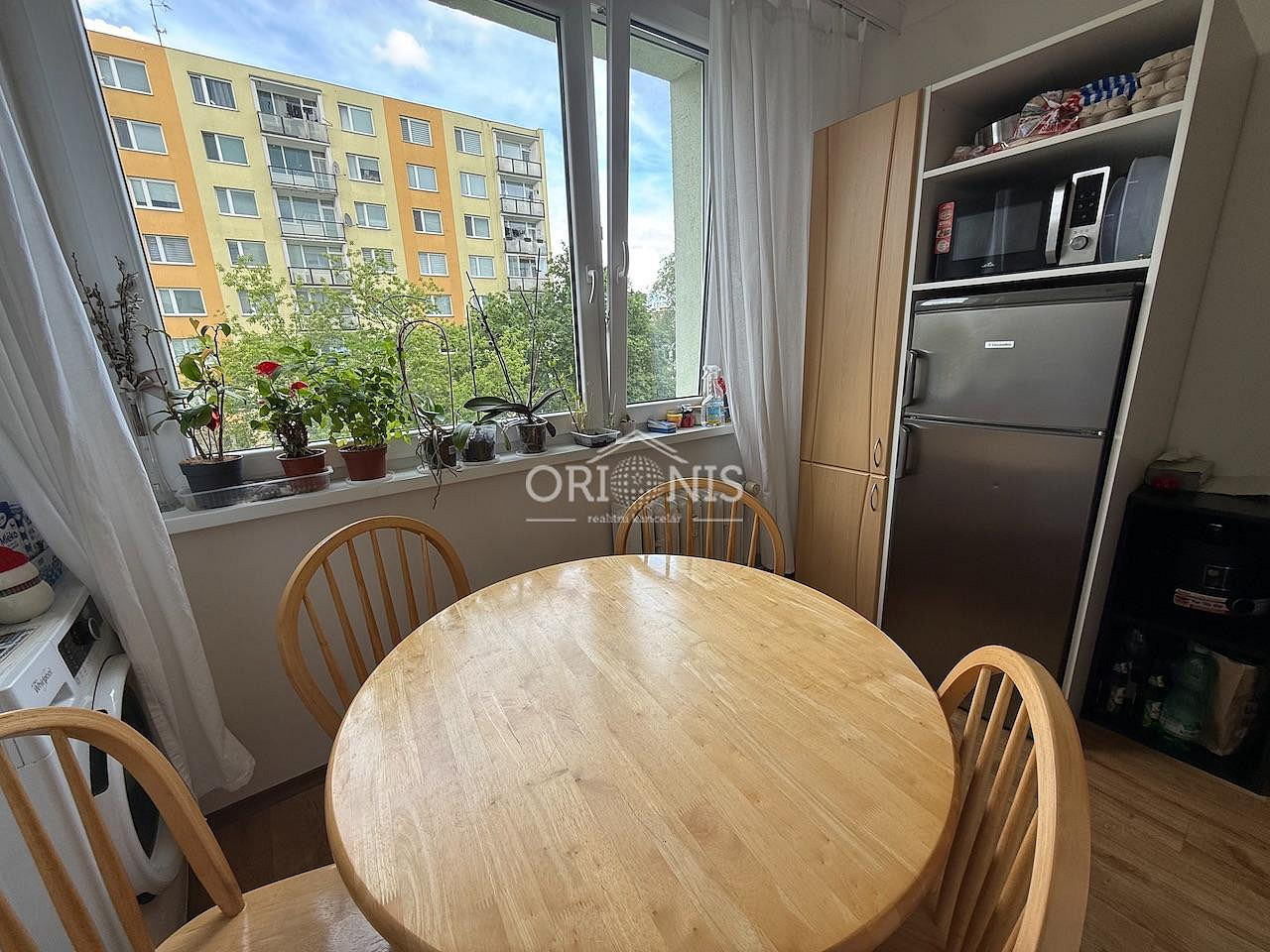 Pronájem bytu 2+1 61 m² — photo 2