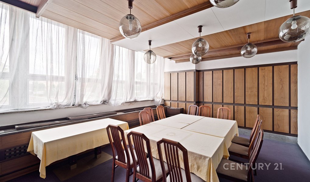 Prodej ubytovacího objektu 8 262 m², Strakonice – náhled fotky 16