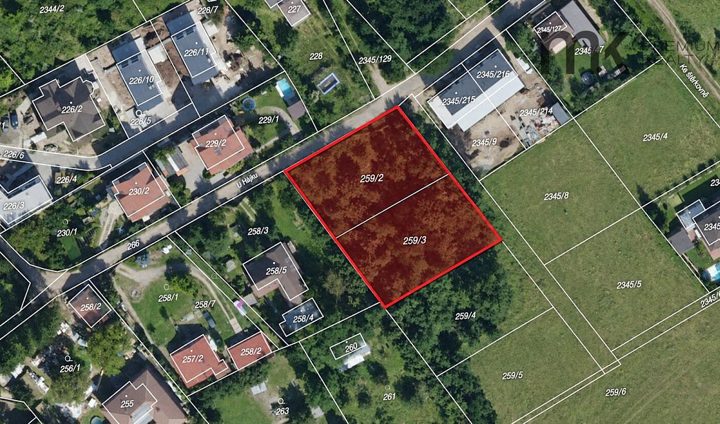Prodej stavebního pozemku 1 676 m², Praha – náhled fotky 2