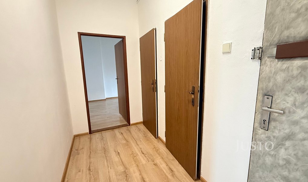 Pronájem bytu 2+1 80 m², Děčín – náhled fotky 5