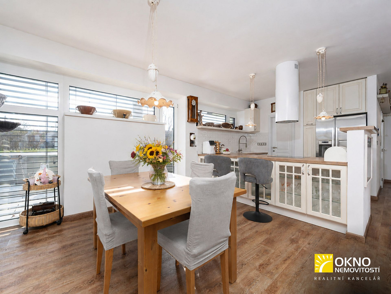 Prodej domu 228 m² s pozemkem 1 200 m² – fotografie 4