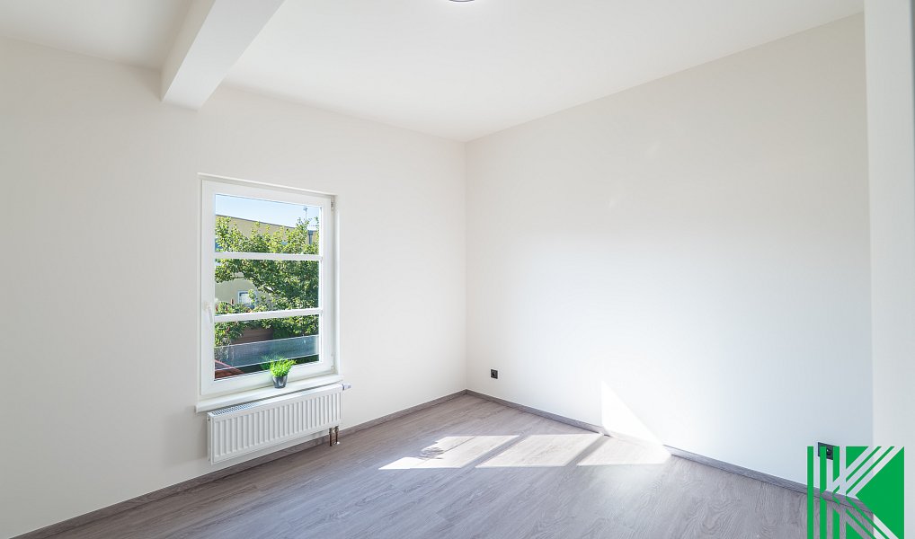 Prodej domu 102 m² s pozemkem 447 m², Zlončice – náhled fotky 29