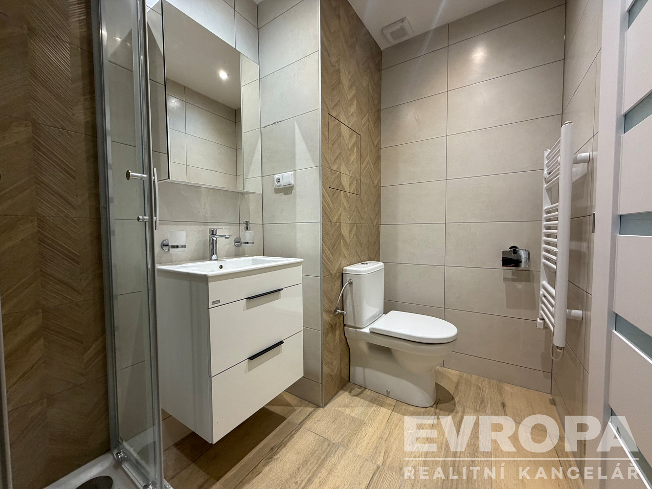 Pronájem bytu 1+kk 27 m² — photo 5