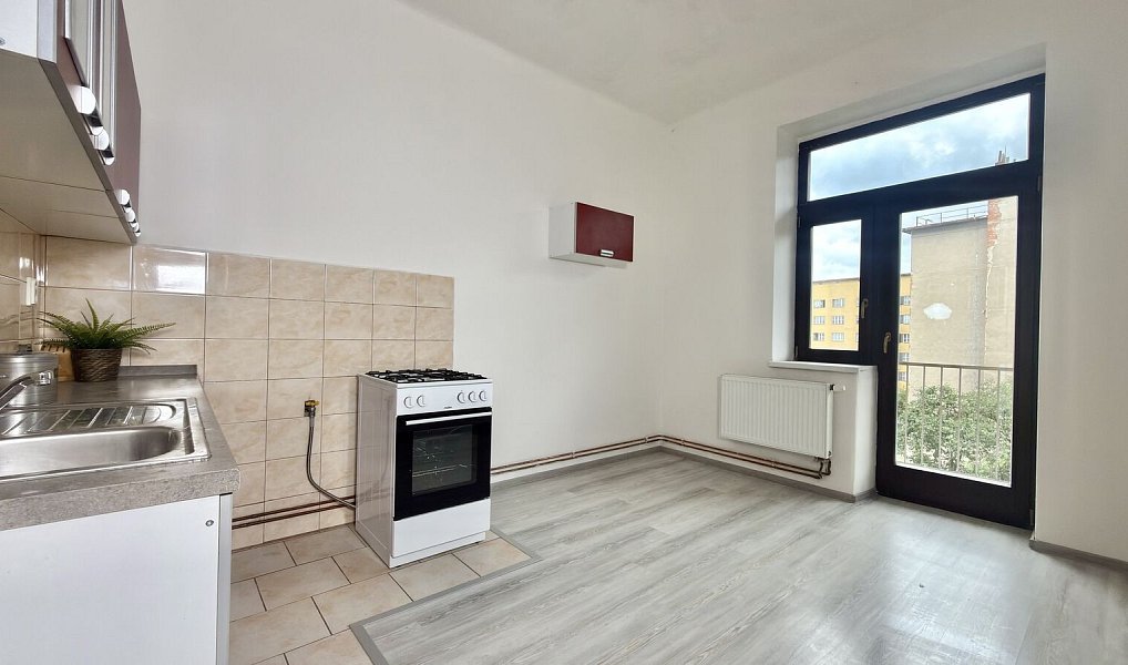 Pronájem bytu 1+1 57 m², Brno – náhled fotky 2
