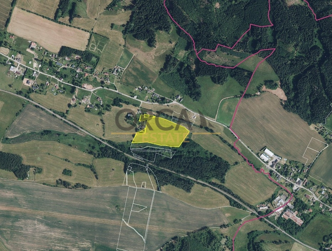 Prodej stavebního pozemku 1 464 m² – fotografie 2