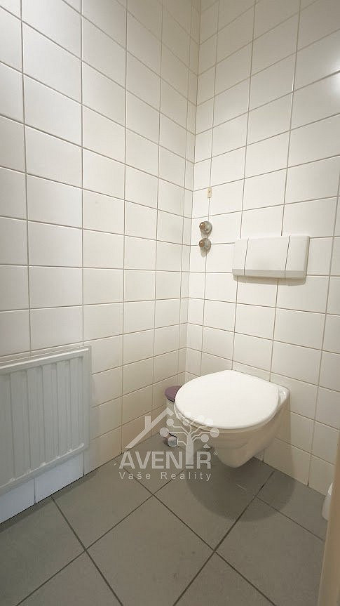 Pronájem kanceláře 45 m² – fotografie 5