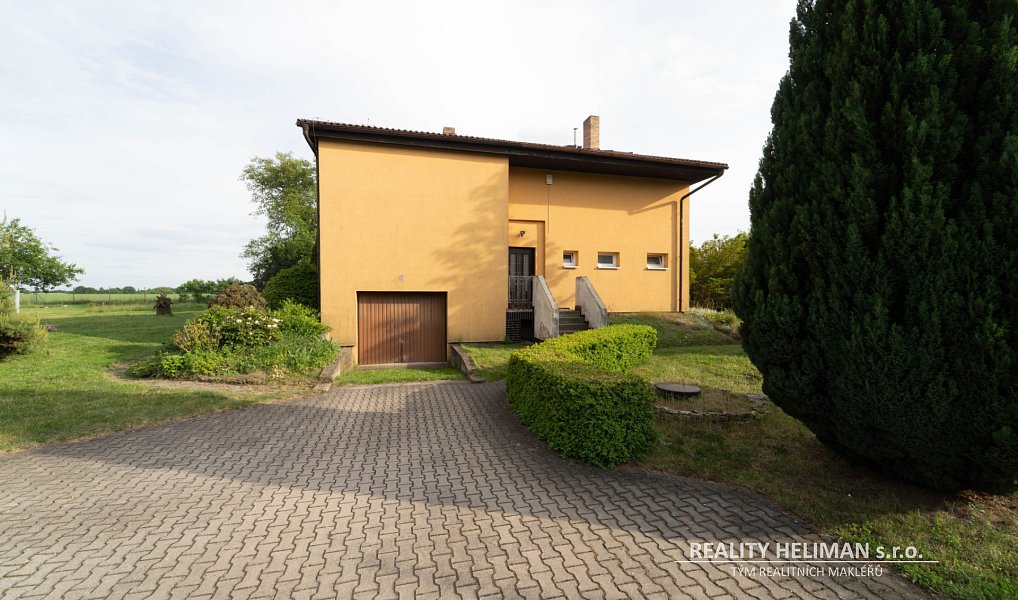 Prodej domu 154 m² s pozemkem 1 844 m², Jenštejn – náhled fotky 42
