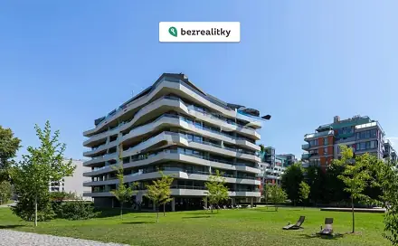 Prodej komerčního objektu (jiného typu) 58 m², Karolinská, Praha 8 - Karlín