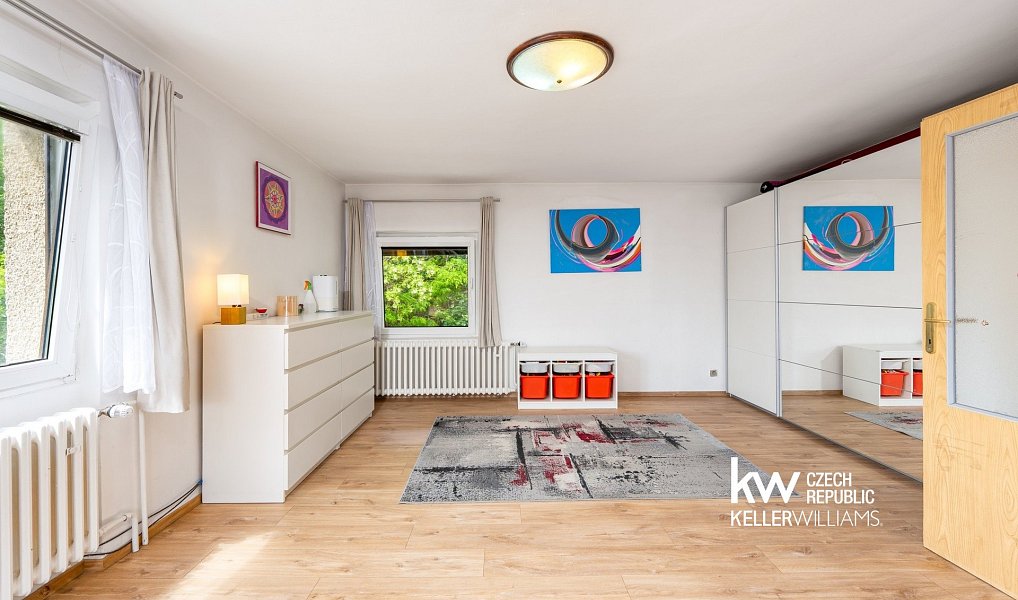Prodej domu 281 m² s pozemkem 1 484 m², Černošice – náhled fotky 11