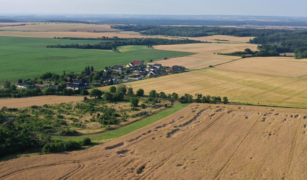 Prodej stavebního pozemku 4 605 m², Horní Slivno – náhled fotky 2