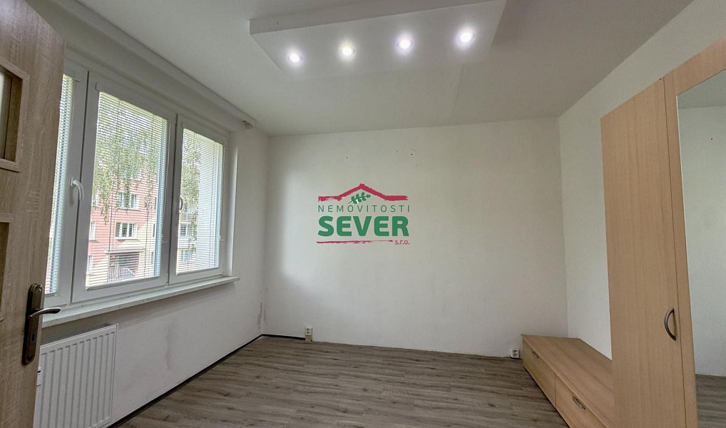 Prodej bytu 3+1 60 m², Jirkov – náhled fotky 3