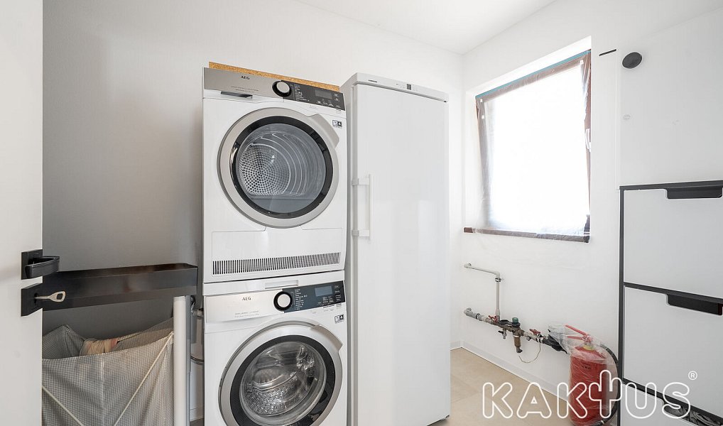 Prodej domu 217 m² s pozemkem 916 m², Tichá – náhled fotky 21