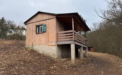 Prodej chaty/chalupy 28 m² s pozemkem 1 075 m², Nad Přehradou, Brno - Bystrc