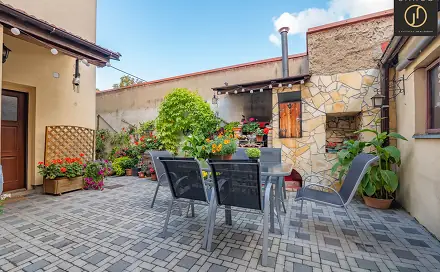 Prodej domu 216 m² s pozemkem 221 m², Hostouň, okres Kladno