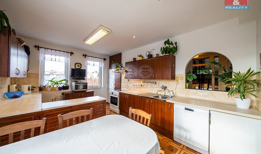 Prodej domu 250 m² s pozemkem 622 m², Bystřice nad Pernštejnem – náhled fotky 5