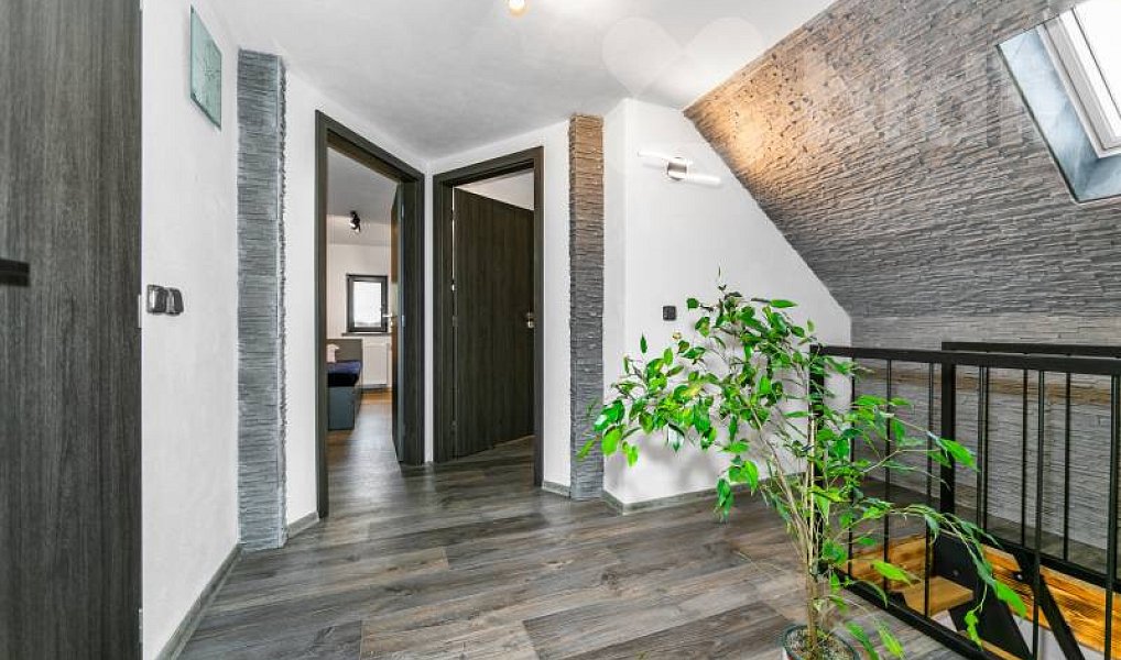Prodej domu 106 m² s pozemkem 208 m², Puclice – náhled fotky 21
