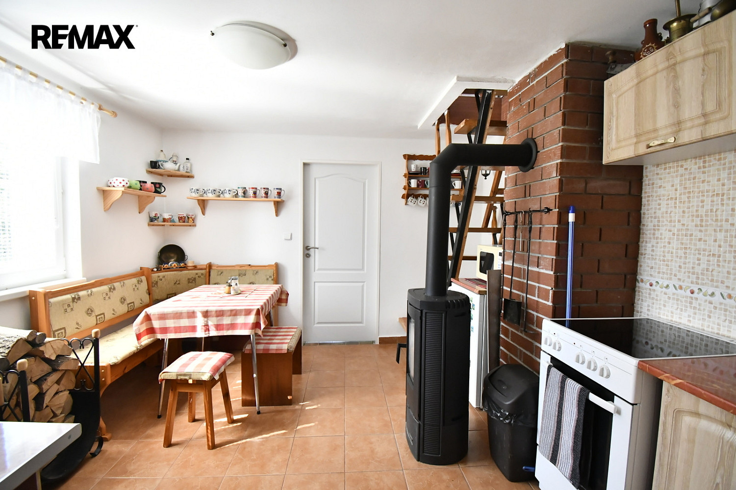 Prodej chaty/chalupy 38 m² s pozemkem 385 m² — photo 4
