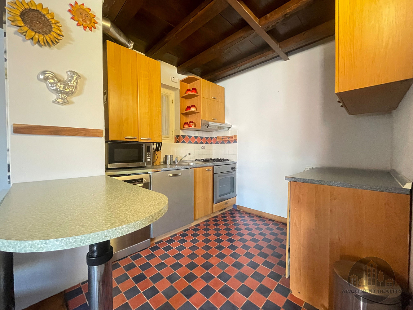 Pronájem bytu 2+kk 86 m² – fotografie 5