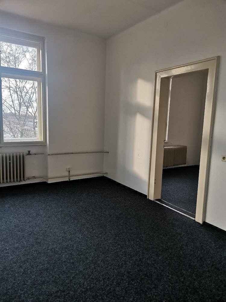 Pronájem, Kanceláře, 35m² - Pardubice - Semtín – další