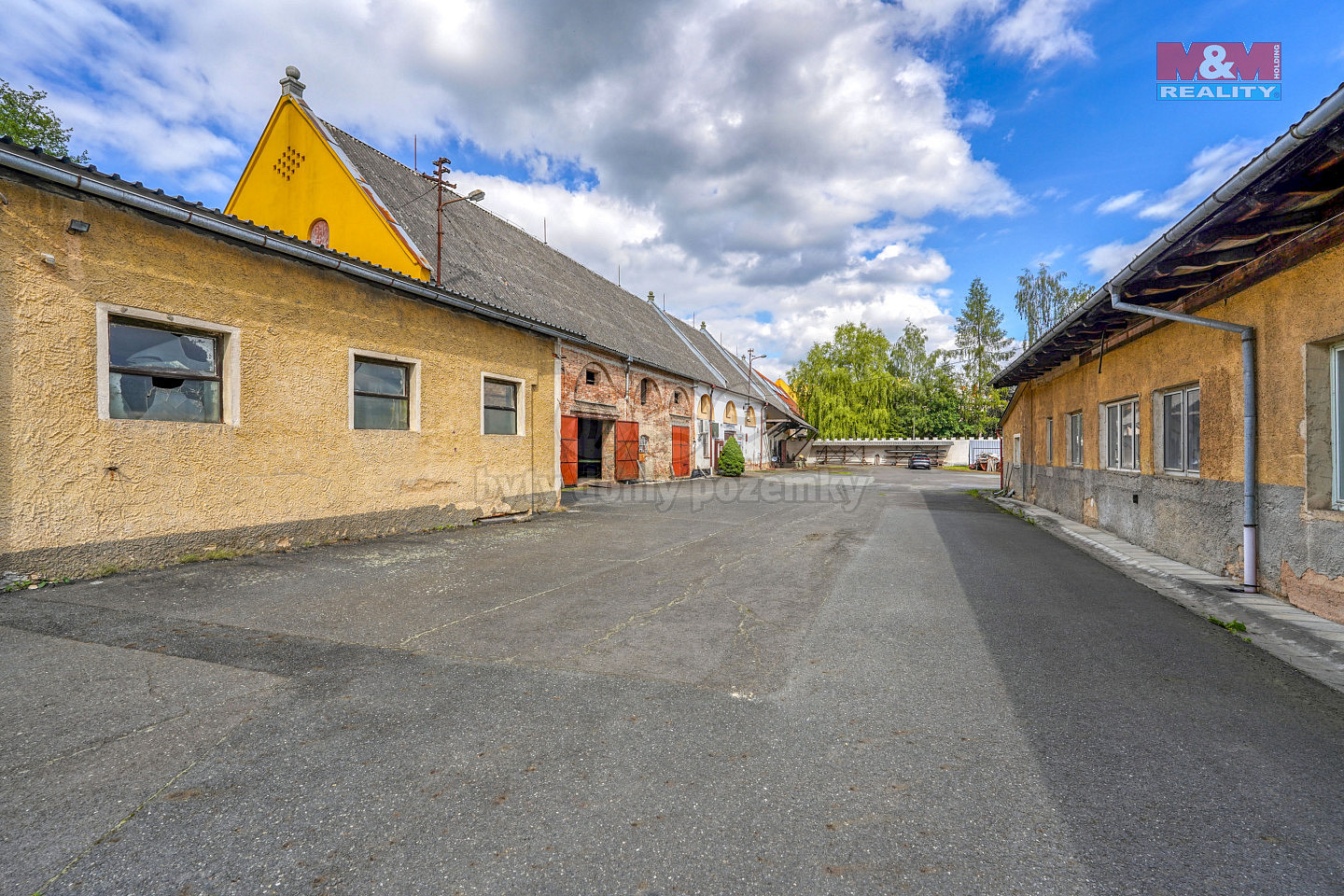 Prodej výrobních prostor 1 564 m²