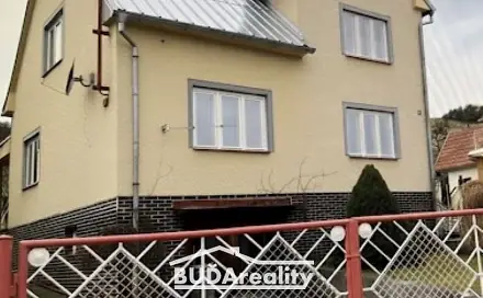 Pronájem domu 160 m² s pozemkem 2 400 m², Zlín