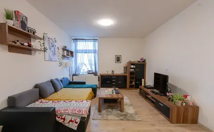 Pronájem bytu 2+kk 55 m², Dobřichov, okres Kolín
