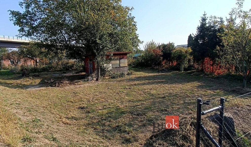 Prodej zahrady 495 m², Opava – náhled fotky 3