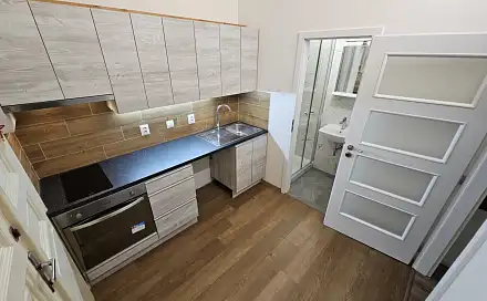 Pronájem bytu 1+kk 28 m², Mánesova, Praha 2 - Vinohrady