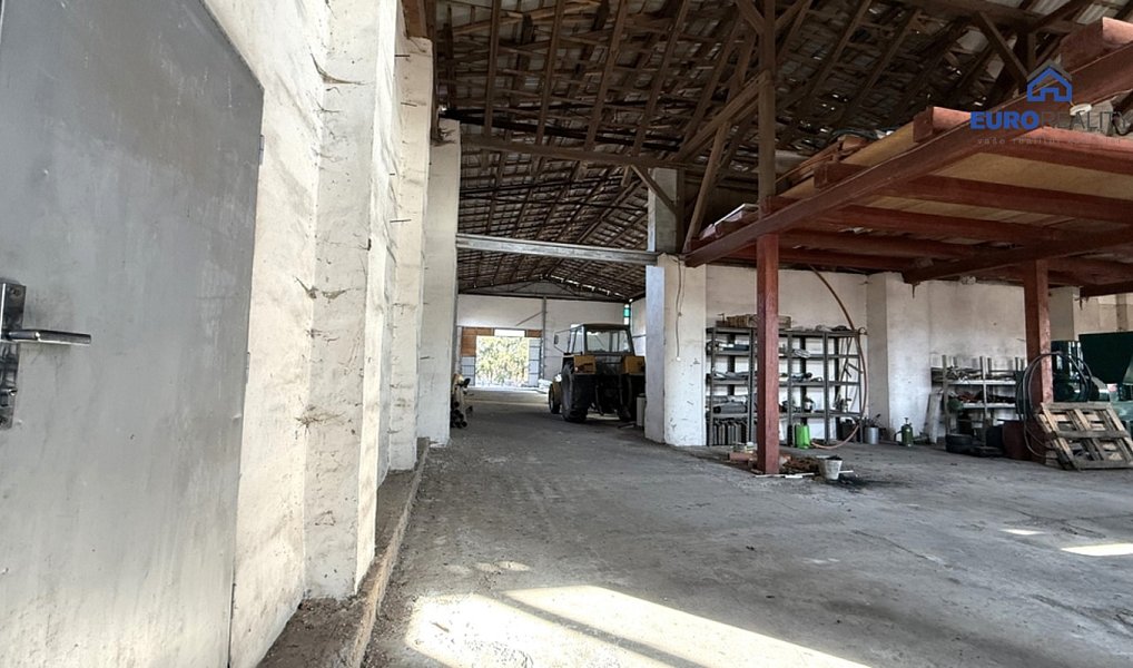 Prodej výrobních prostor 10 996 m², Erpužice – náhled fotky 12