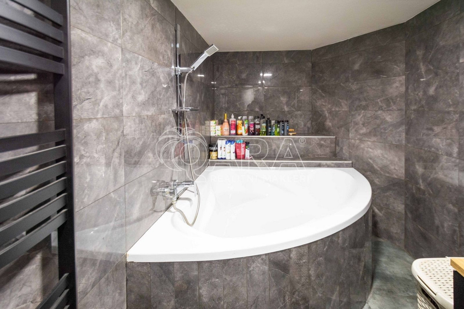 Prodej domu 111 m² s pozemkem 629 m² – fotografie 2