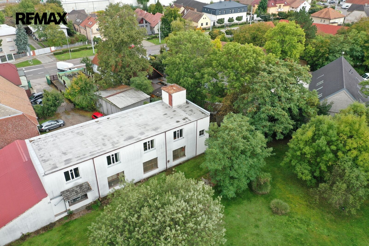 Pronájem kanceláře 186 m² – fotografie 5
