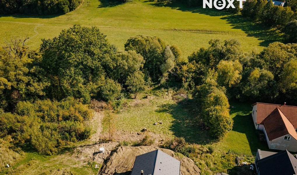 Prodej stavebního pozemku 1 469 m², Chotěbuz – náhled fotky 4