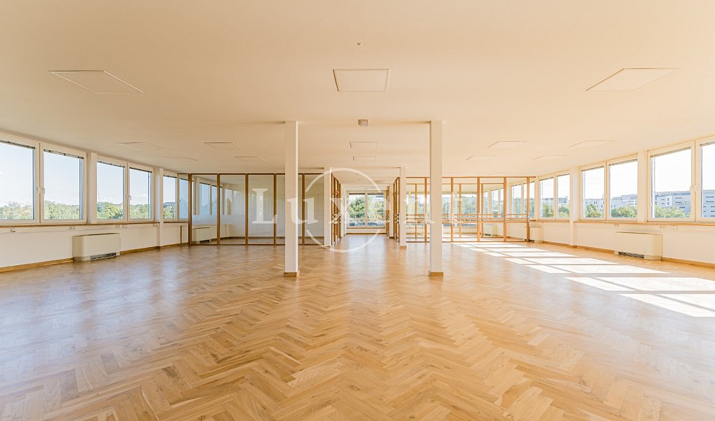 Pronájem kanceláře 257 m², Praha – náhled fotky 2