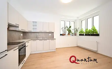 Pronájem bytu 2+kk 49 m², U první baterie, Praha 6 - Střešovice