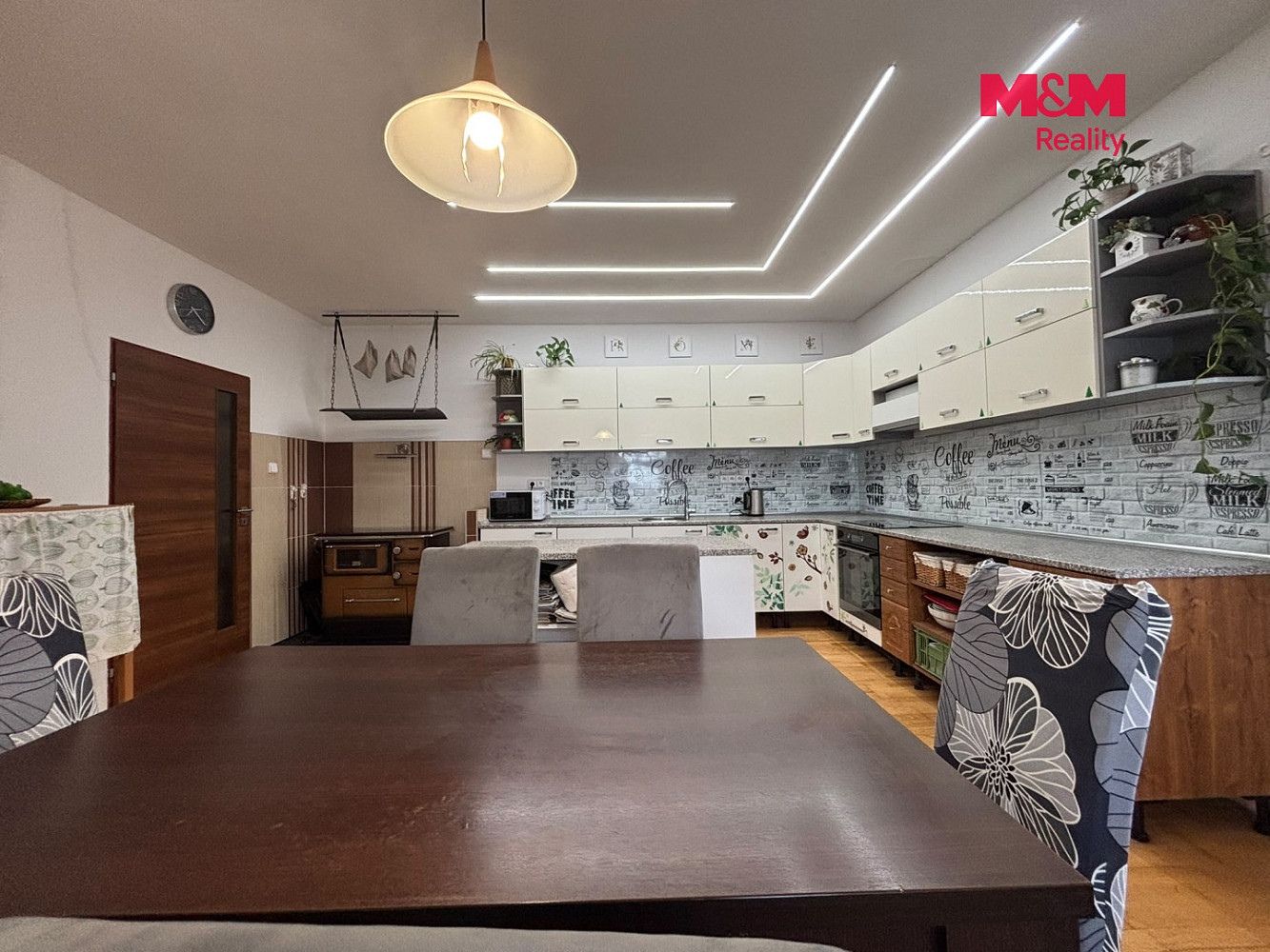 Prodej domu 210 m² s pozemkem 598 m² — photo 3