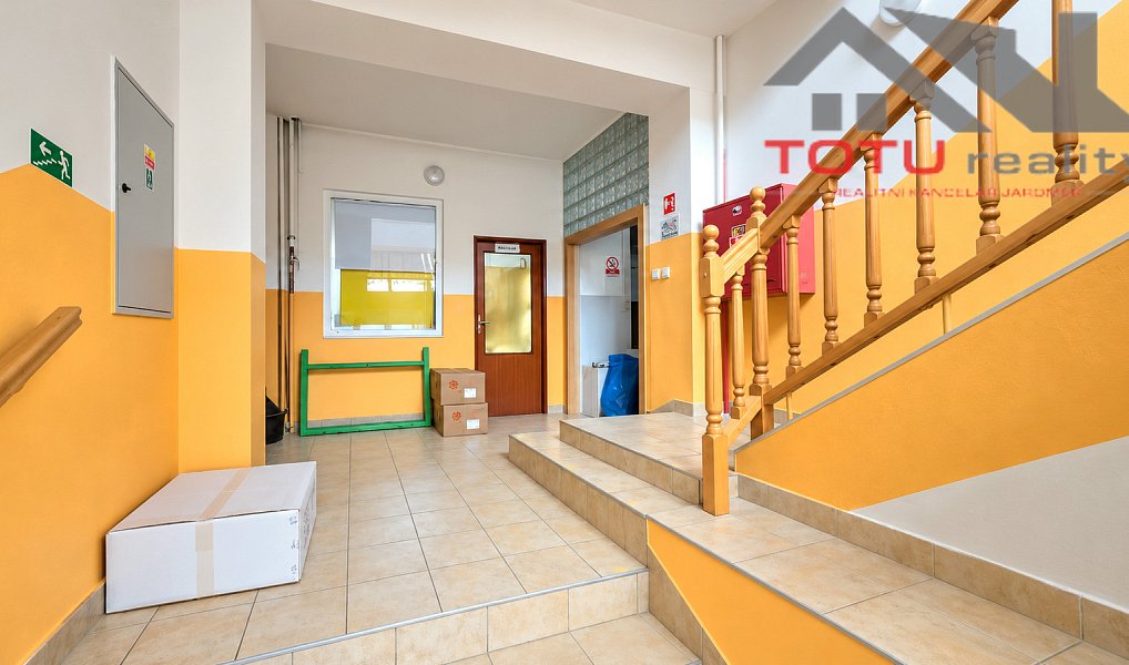 Prodej obchodních prostor 1 058 m², Kostelec nad Orlicí – náhled fotky 8