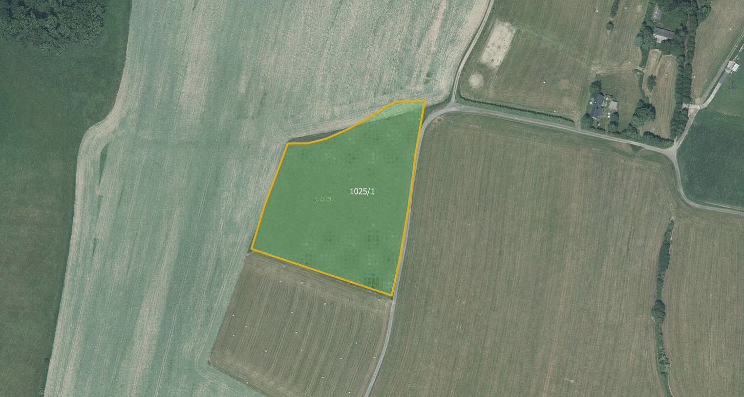 Prodej pole 16 501 m²
