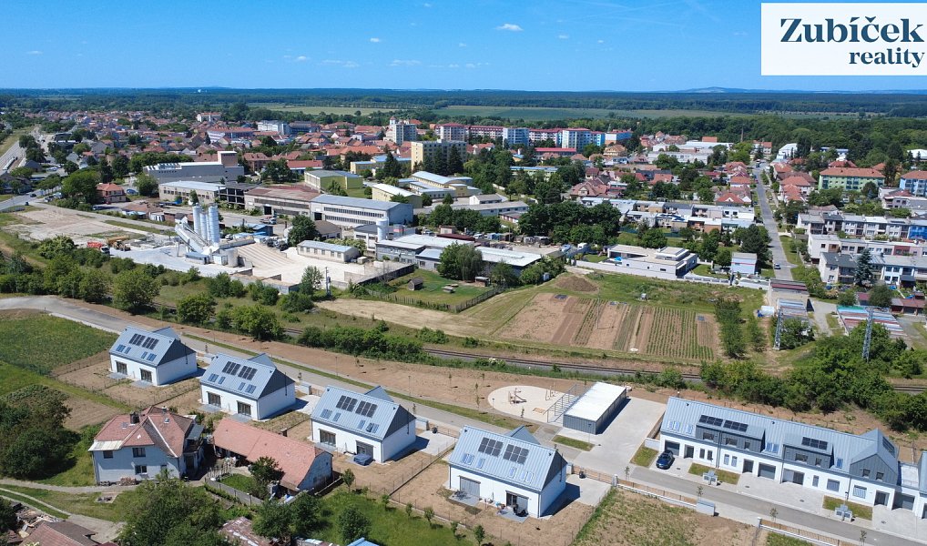 Prodej domu 101 m² s pozemkem 316 m², Strážnice – náhled fotky 21