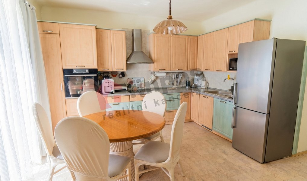 Prodej domu 300 m² s pozemkem 813 m², Týnec nad Sázavou – náhled fotky 6