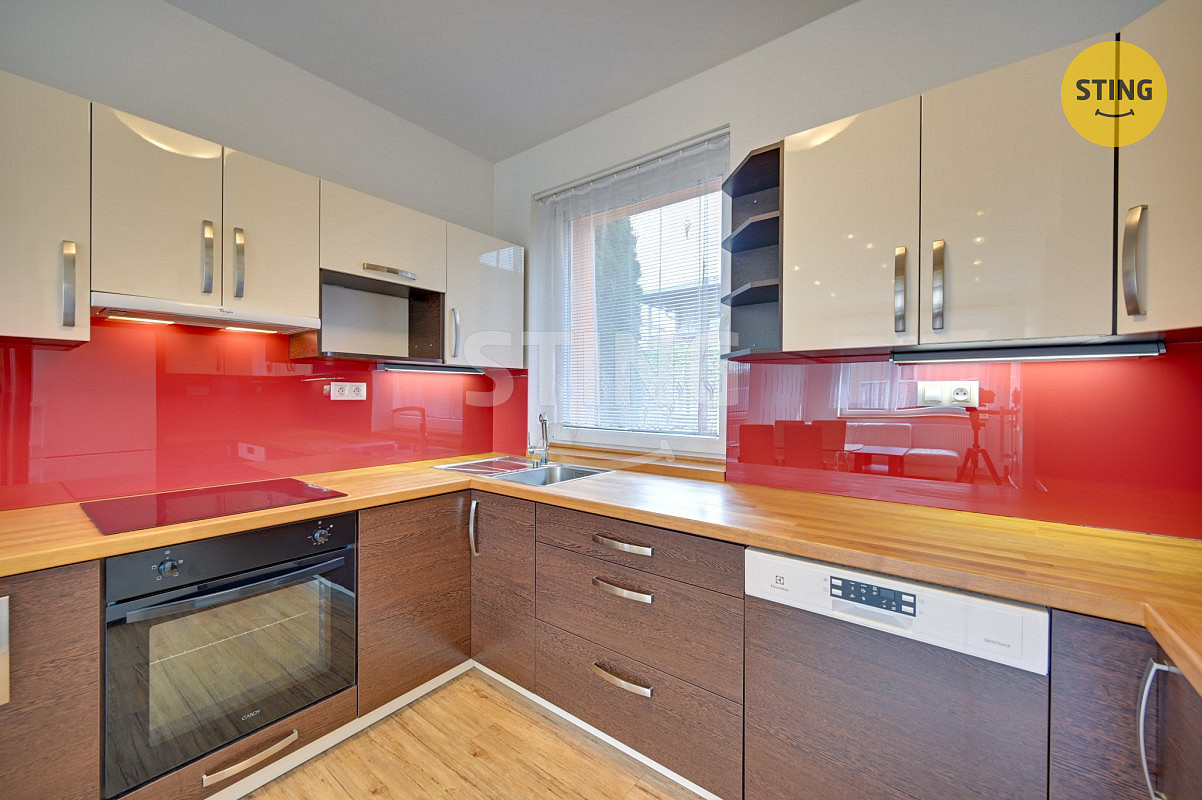 Prodej domu 179 m² s pozemkem 537 m² – fotografie 4