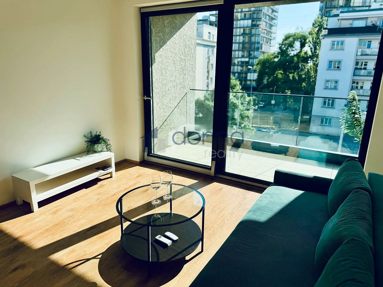 Pronájem bytu 1+kk 33 m² – pohled 2