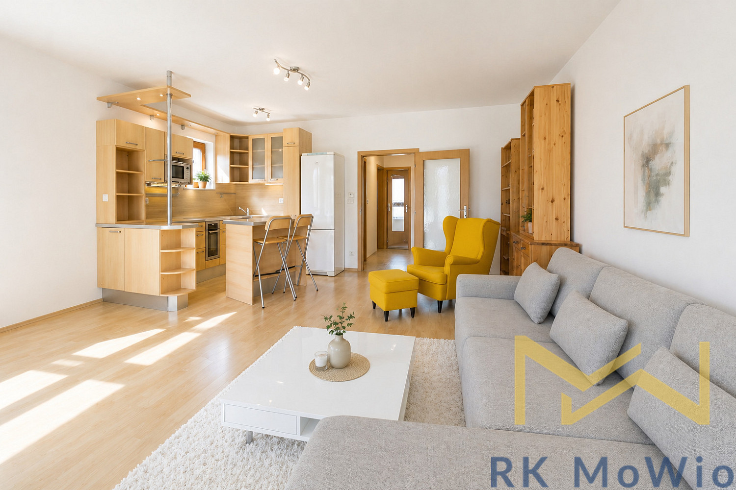 Pronájem bytu 3+kk 68 m² – fotografie 2