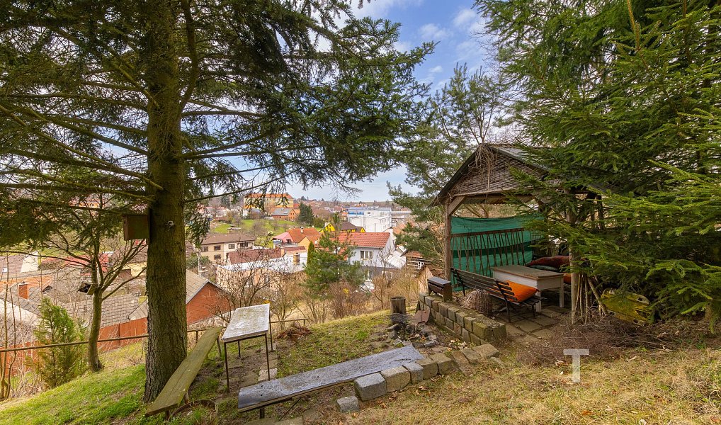 Prodej domu 220 m² s pozemkem 229 m², Olešnice – náhled fotky 19